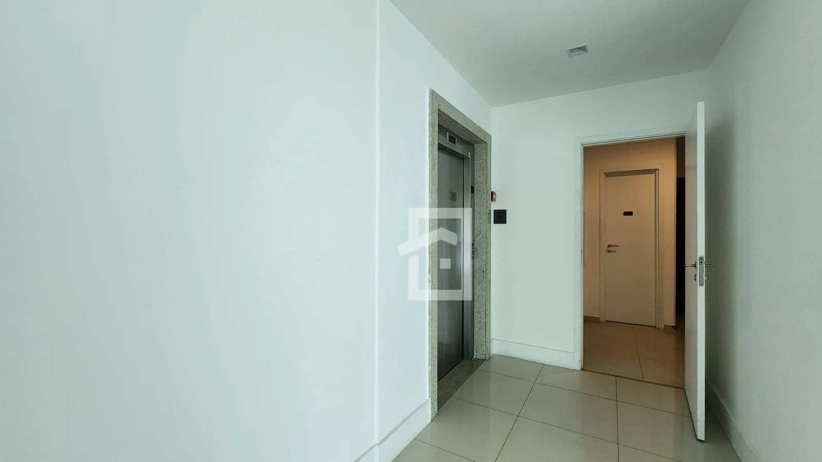 Apartamento mobiliado de 155 m² com 2 suítes e 2 vagas — photo 57