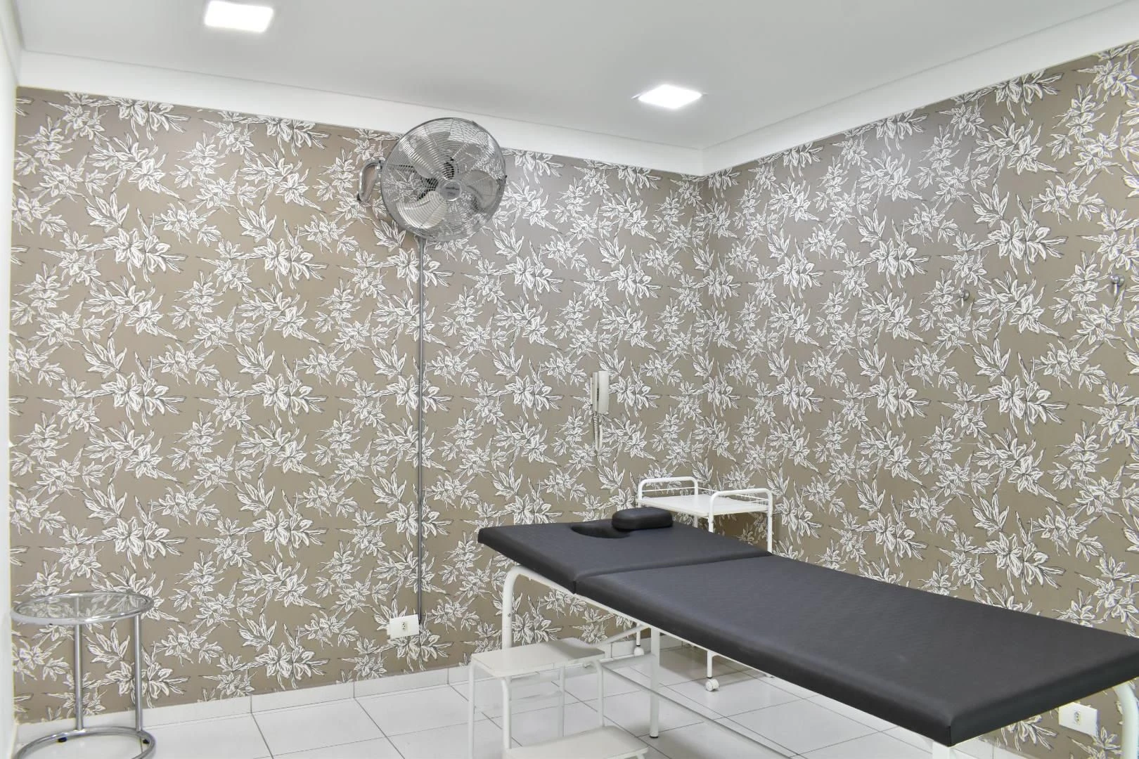 2-bedroom apartment with a home office in Curitiba — photo 13
