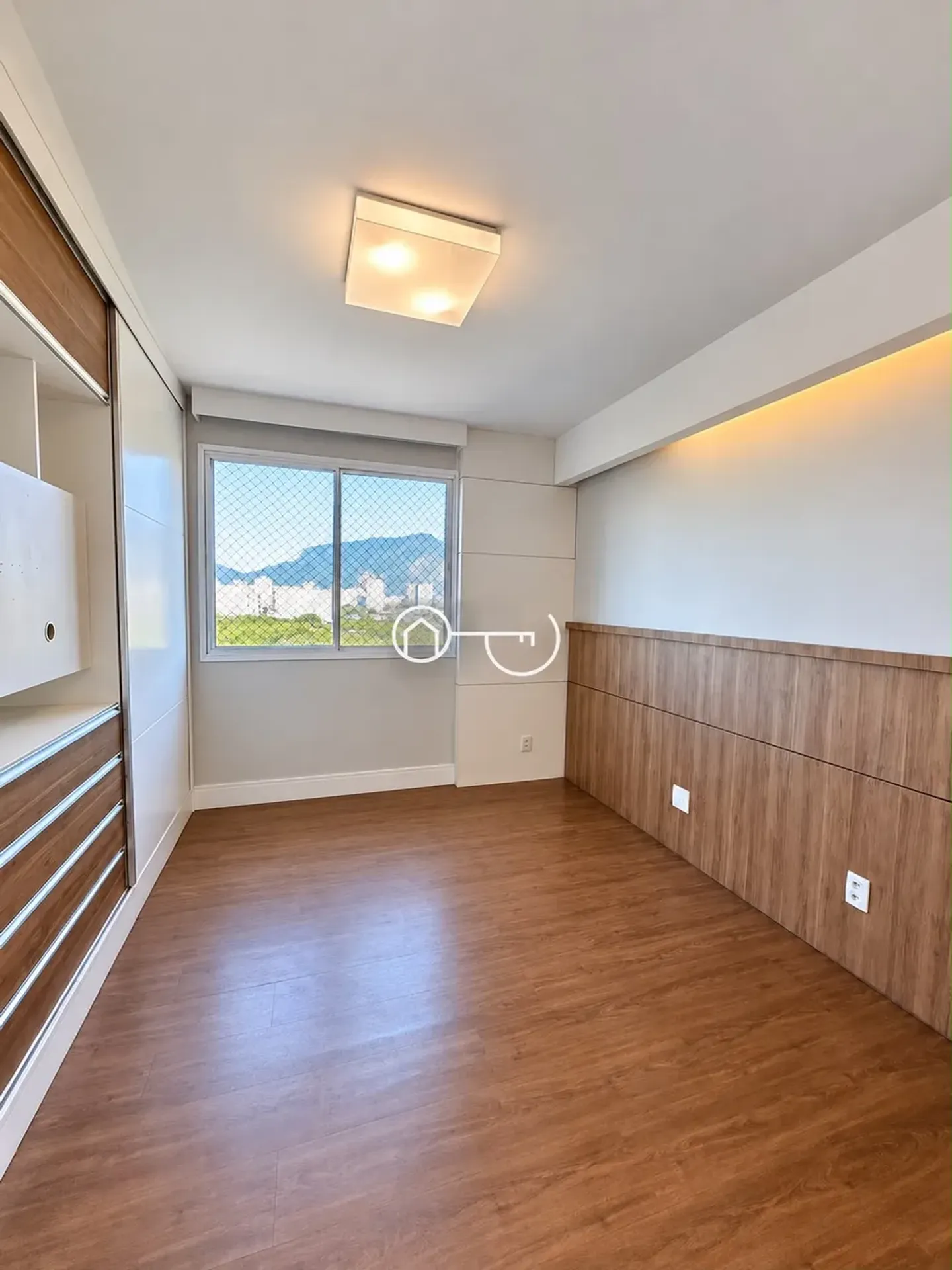 Apartamento, 99 m², com jacuzzi — photo 4