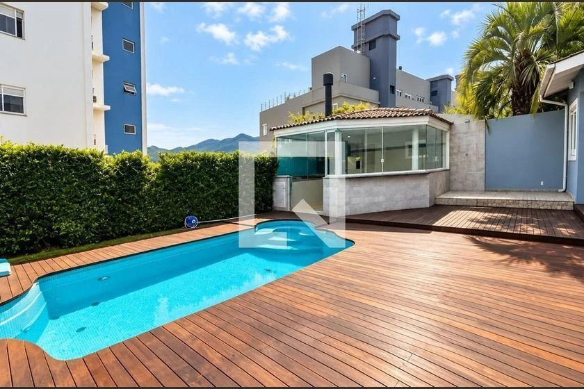 House, 207 m², with floor-to-ceiling windows — photo 42