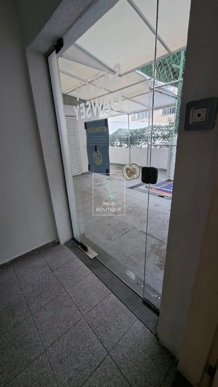 House with 5 bedrooms and the shared pool — photo 17