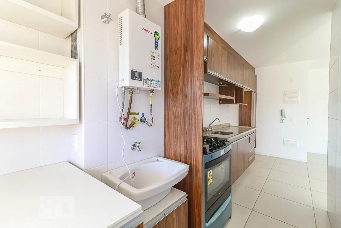 Apartamento sem mobília com 3 quartos e cozinha a gás — photo 17