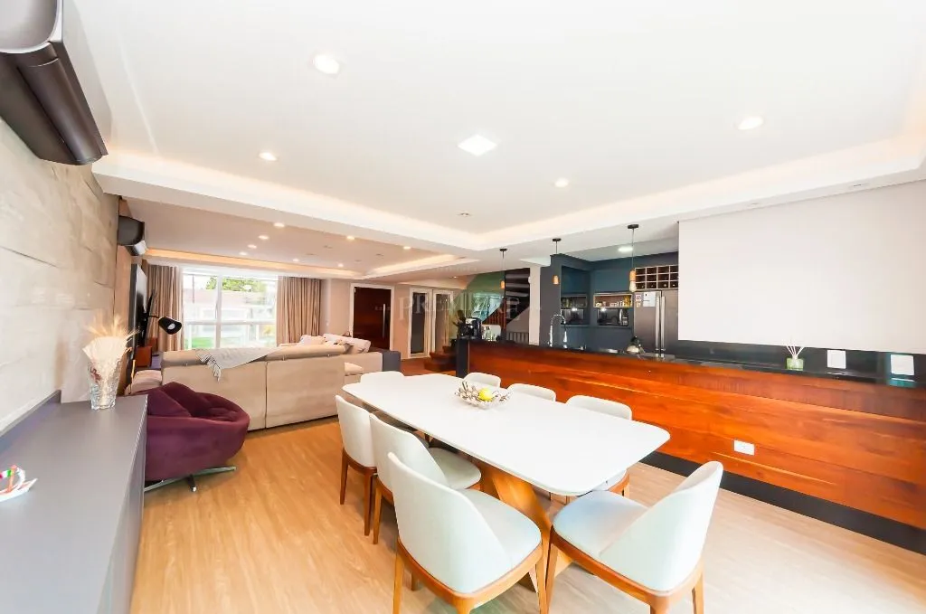 Furnished house with 3 bedrooms and 5 bathrooms — photo 18