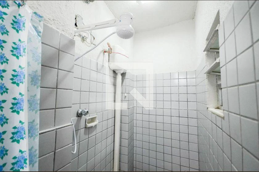 Furnished house with 2 bedrooms and 1 bathroom — photo 13