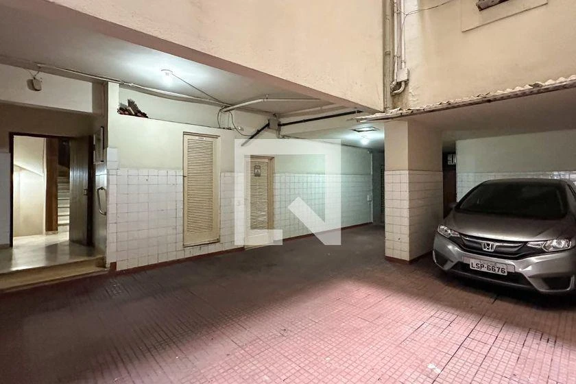 154 m² apartment with 3 bedrooms and 1 parking spot — photo 27