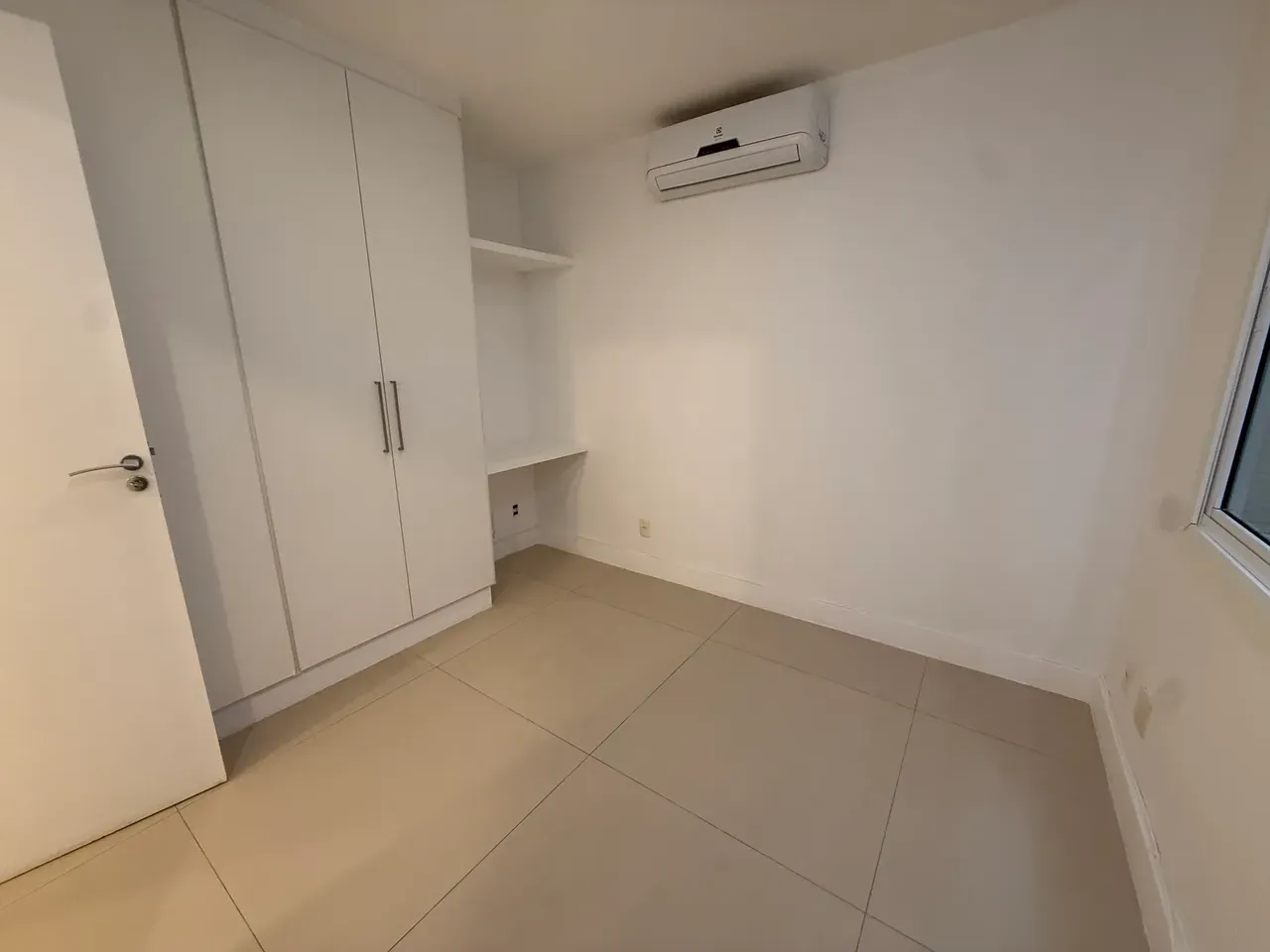 Apartment with 3 en-suites and 2 parking spaces — photo 10