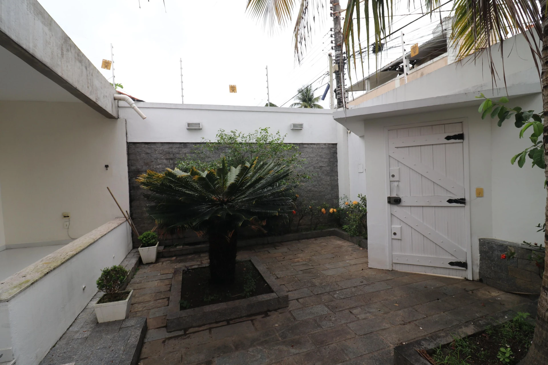 Vestidor y 5 dormitorios: casa de 420 m² — photo 93
