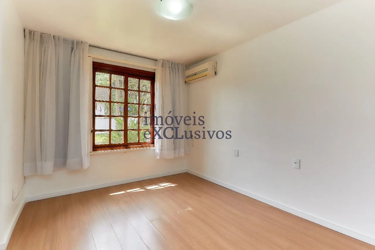 House with 3 en-suite bedrooms and 665 m² garden — photo 46
