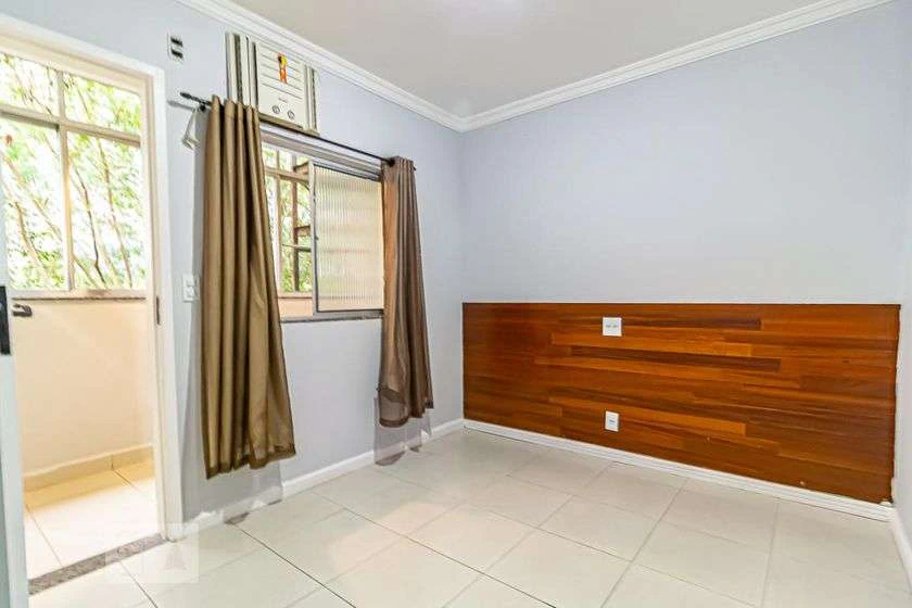 Casa em condomínio sem mobília com 4 quartos e 208 m² — photo 27