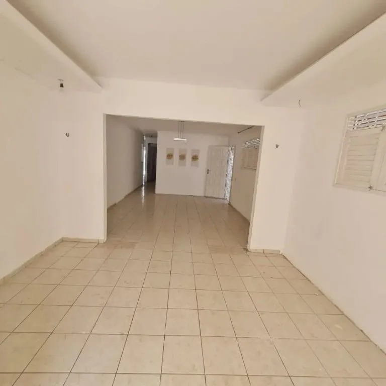 Casa, 218 m², com jacuzzi — photo 3