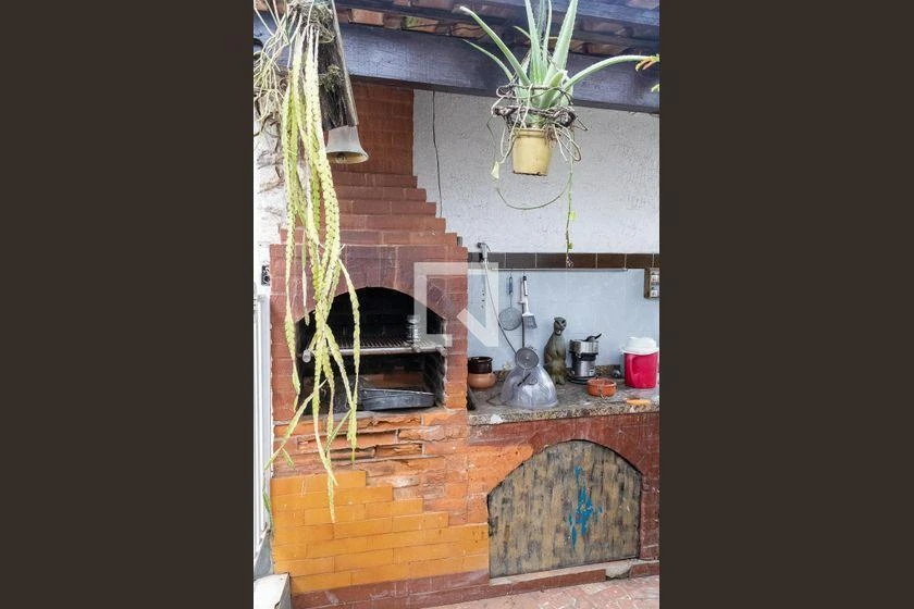 Casa para alugar com 3 quartos e 2 suítes, 150 m² — photo 50