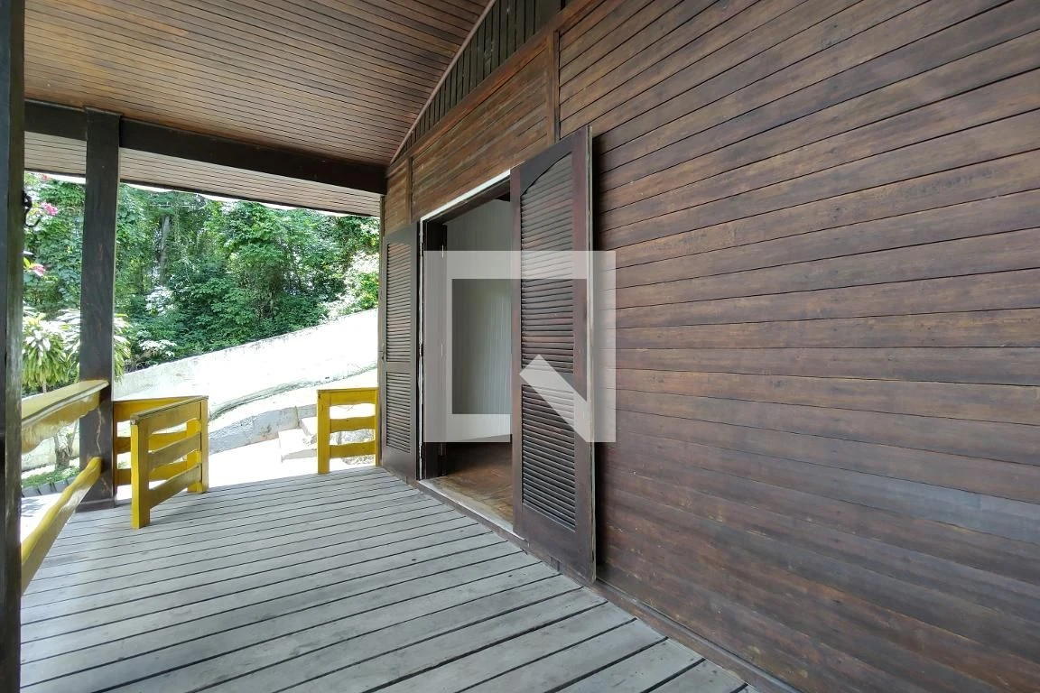 Casa para locação com 3 quartos e 280 m² — photo 18