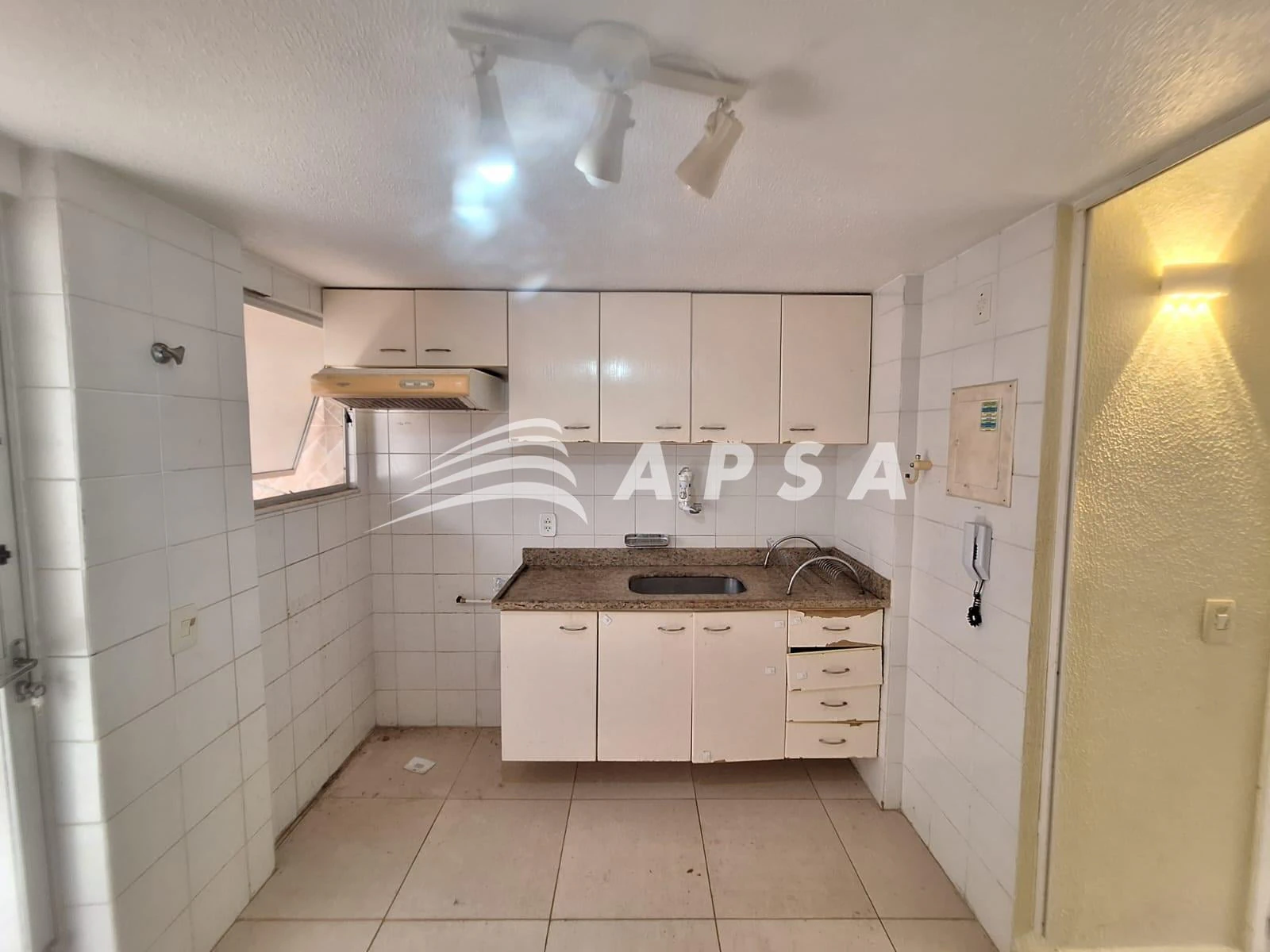 Casa dúplex de 61 m² con 2 dormitorios y 2 baños — photo 2