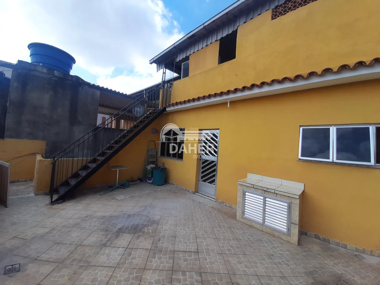 Casa sem mobília com terraço e 2 quartos — photo 10