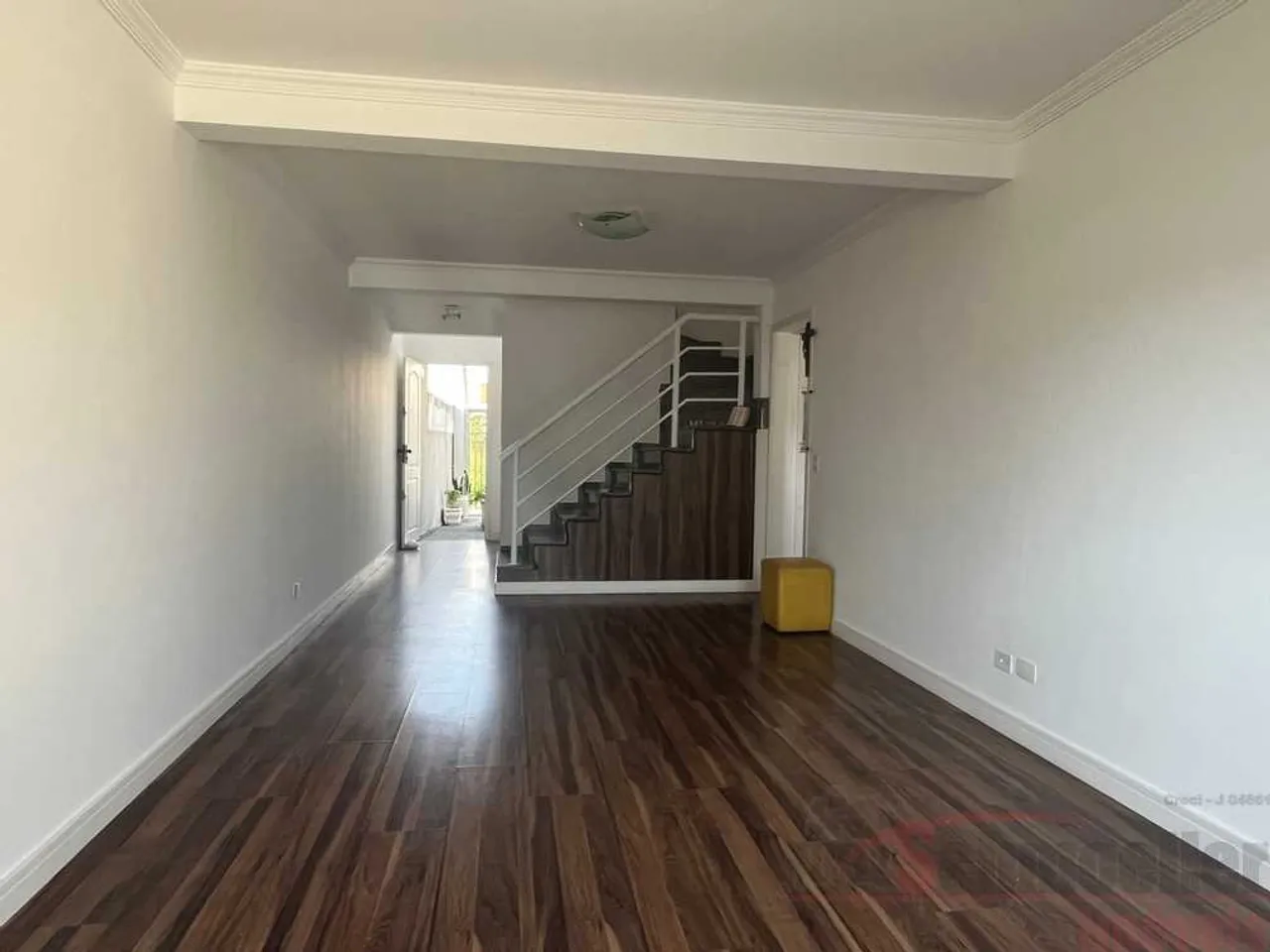 Sobrado com 3 dormitórios e churrasqueira privativa — photo 9