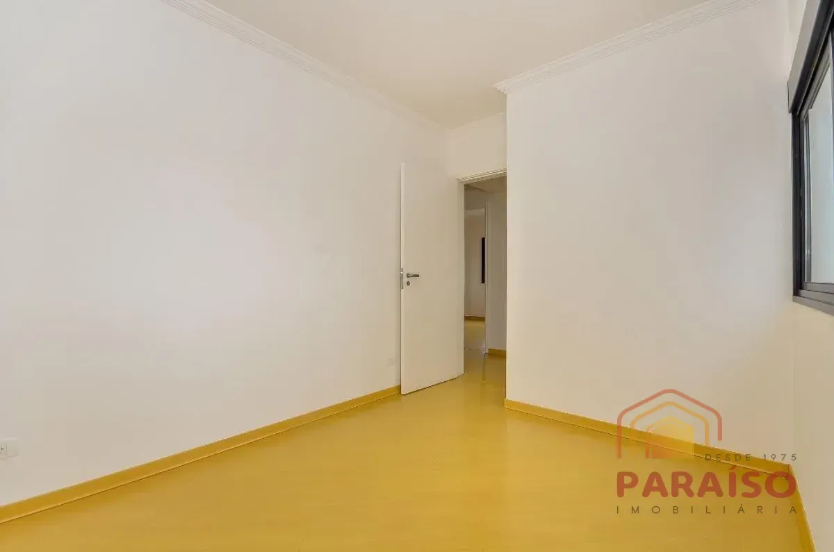 Apartment with 254.0 m², 4 bedrooms and 2 parking spots — photo 30