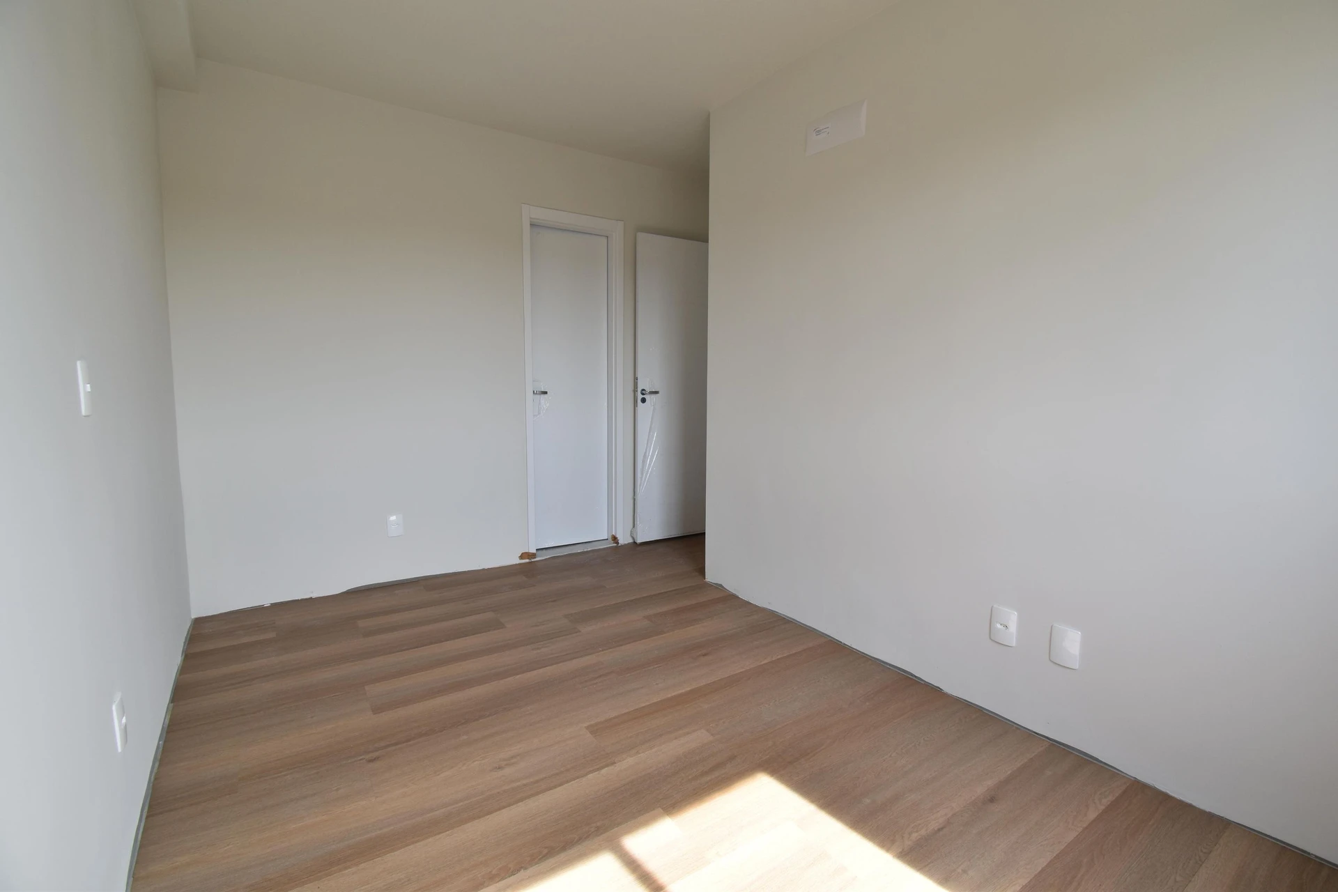 Apartamento de 2 quartos, sendo 1 suíte, 51 m², Hauer — photo 24