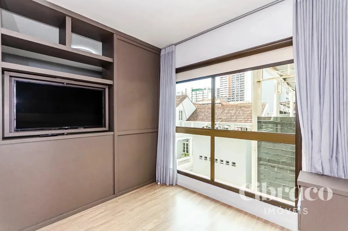 One-bedroom apartment with a washing machine in Curitiba — photo 11