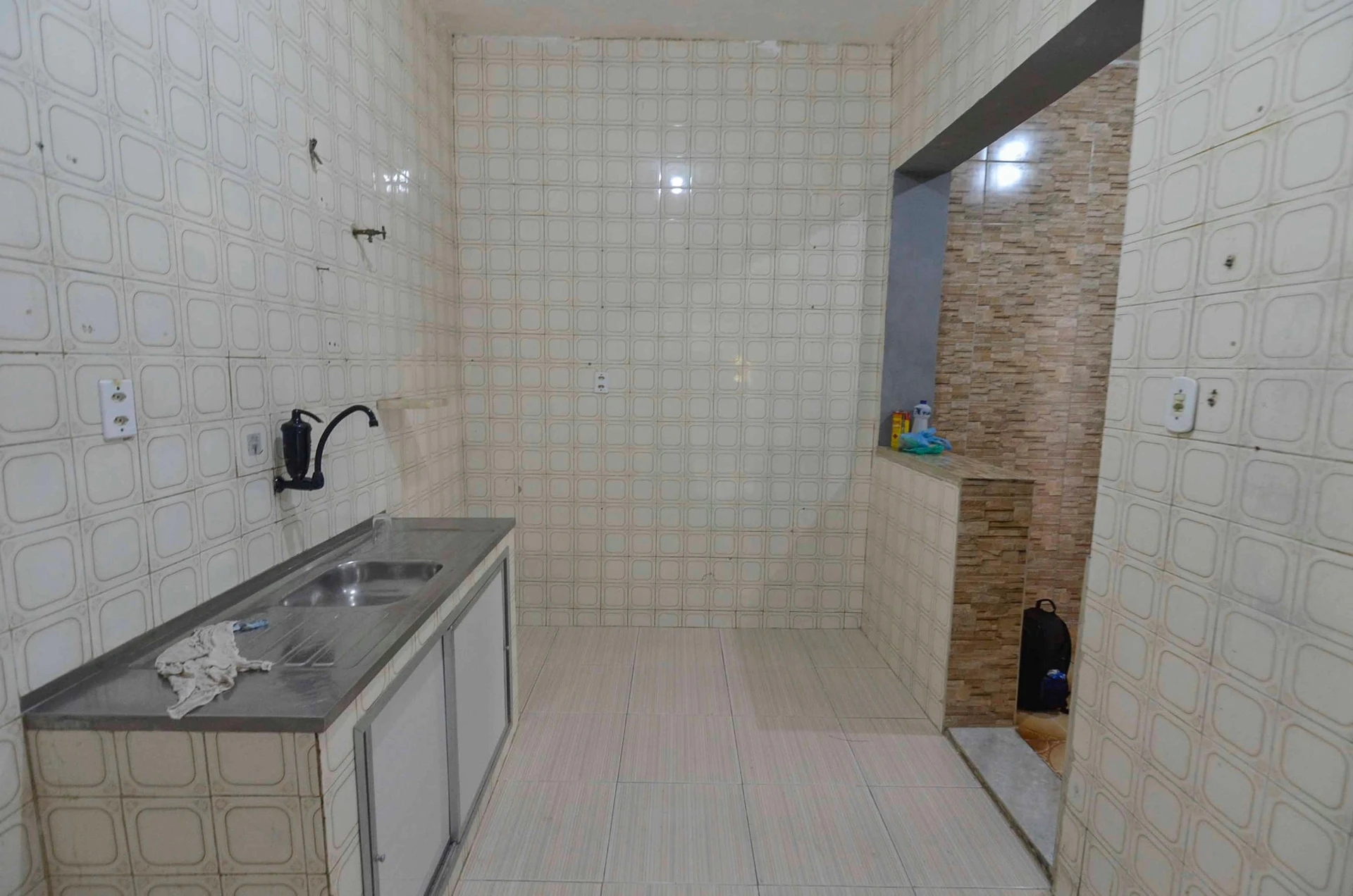 Unfurnished house with 2 bedrooms and 2 bathrooms — photo 3