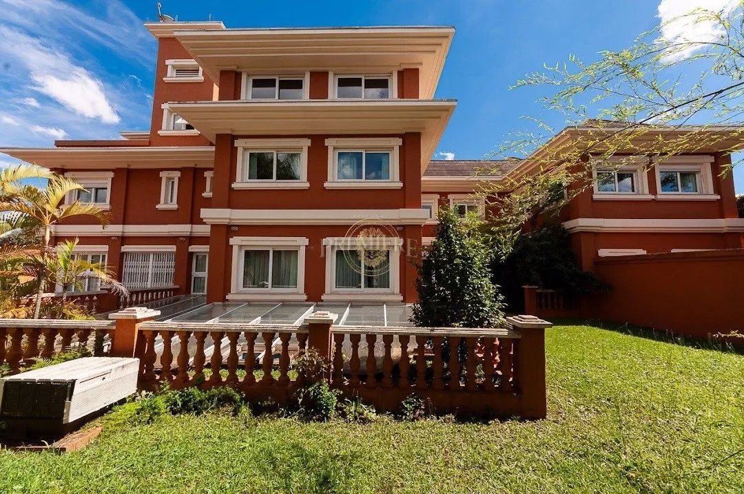 Casa com 4 suítes e jardim privativo, 7 banheiros — photo 68