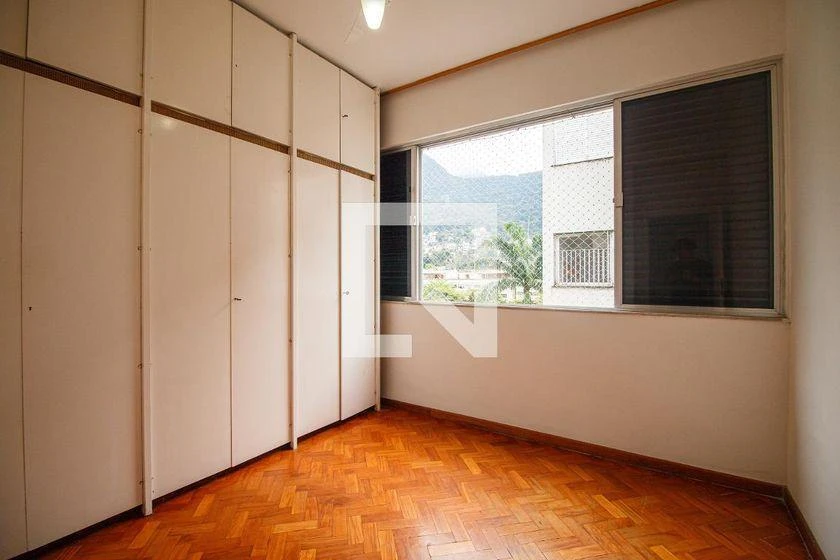 4-bedroom apartment 160 m² with 3 bathrooms — photo 11