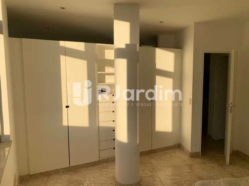 One-bedroom, 55 m² apartment in Rio de Janeiro — photo 10