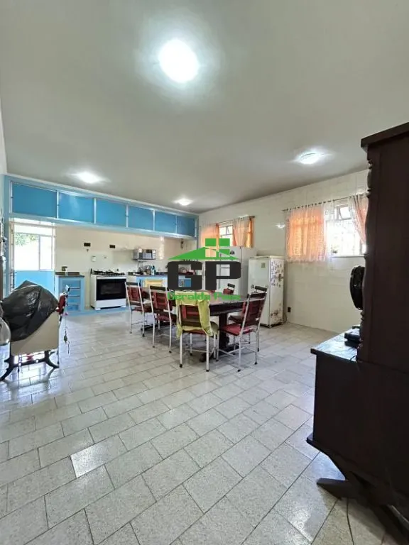 Casa com 3 quartos e cozinha separada a gás — photo 25