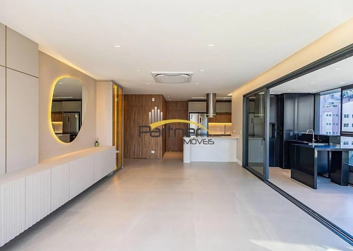 Apartamento amueblado con 3 suites y 294 m² — photo 6