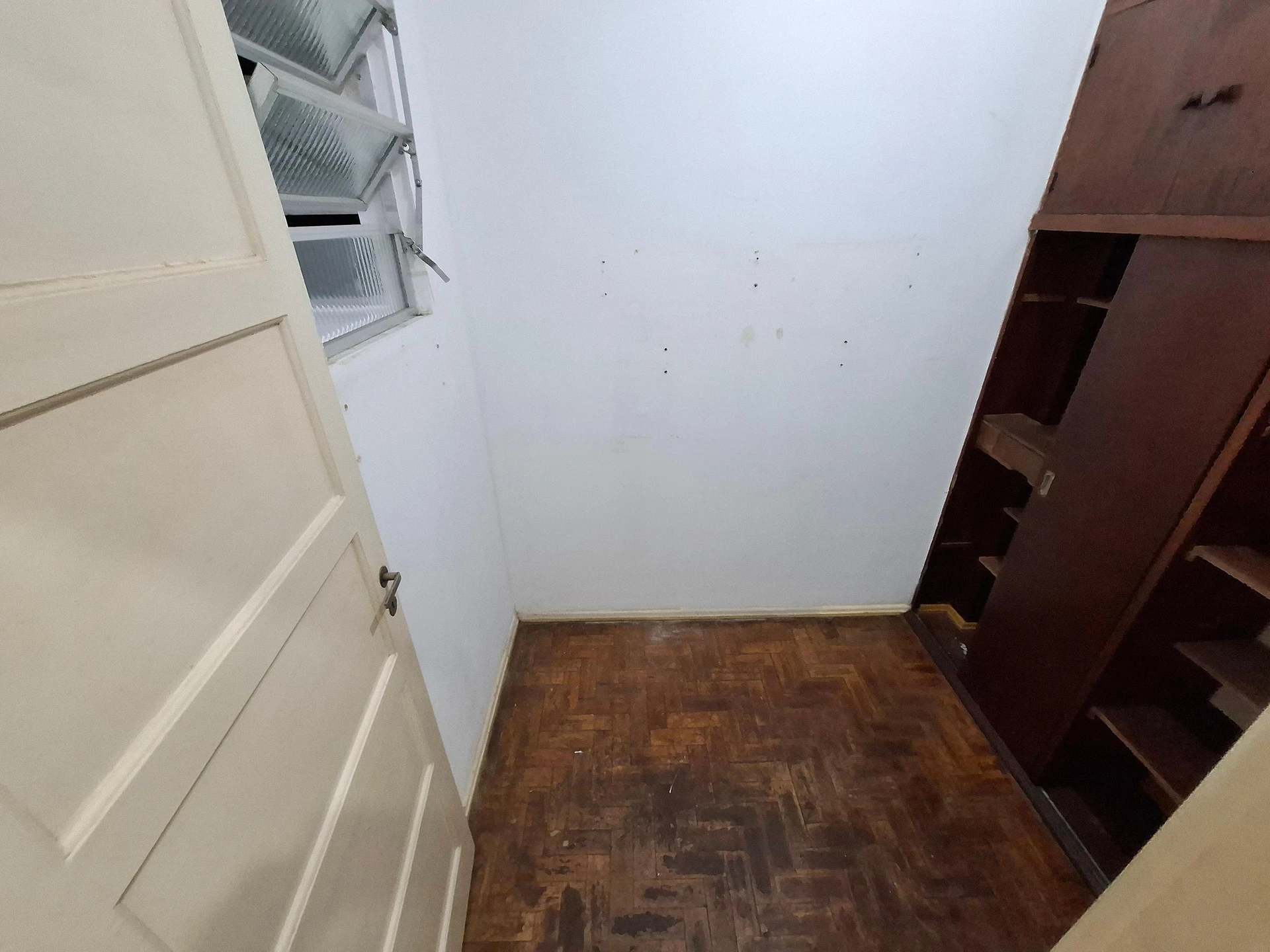 Unfurnished 3-bedroom apartment with 3 bathrooms — photo 30