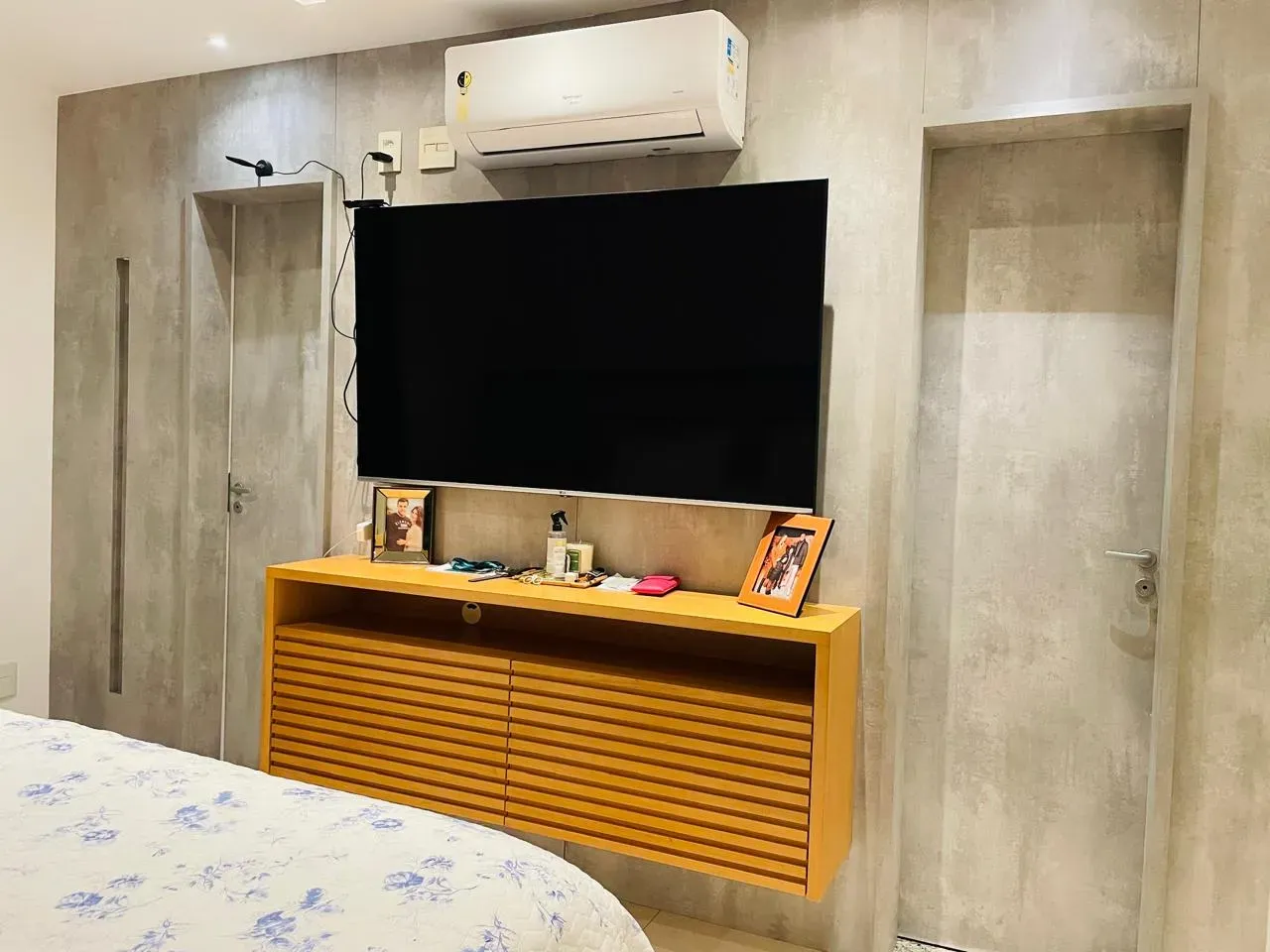 Вид на воду та 4 спальні: квартира 257 м² — photo 22