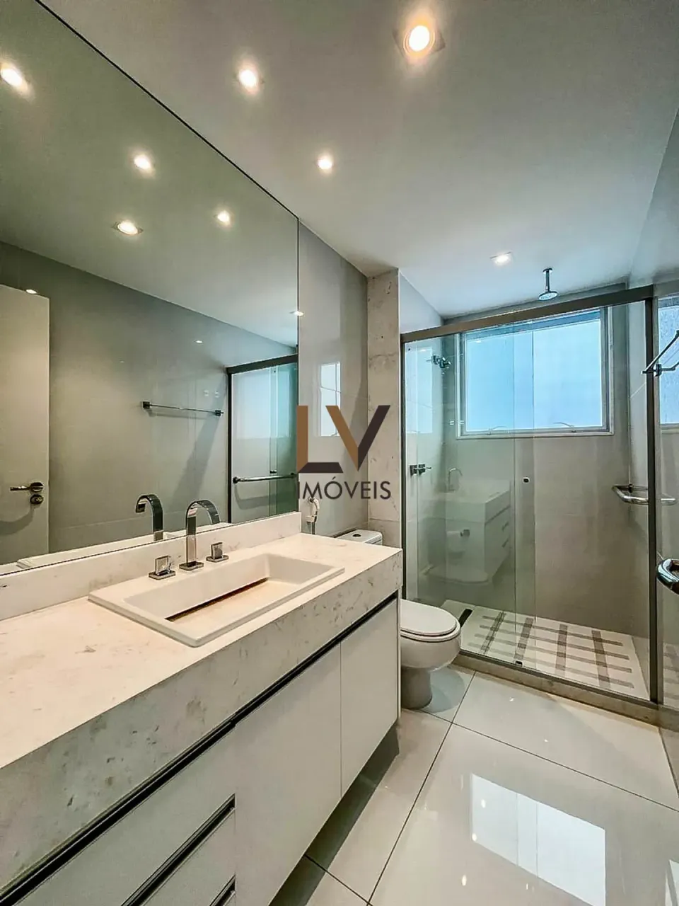 Apartamento mobiliado com 4 quartos e cozinha americana — photo 20
