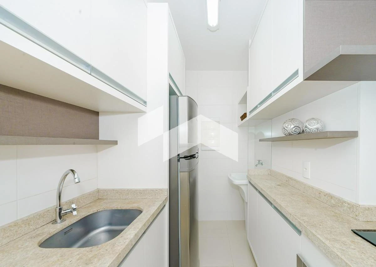 Furnished 54 m² apartment with 1 bedroom and 1 bathroom — photo 8