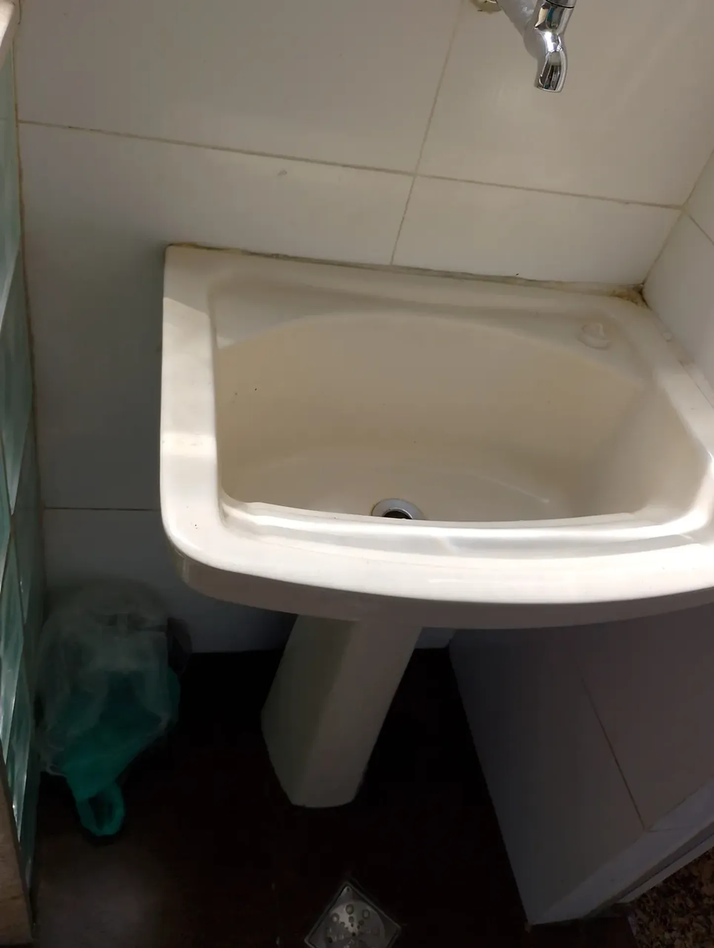 Washing machine in a 2-bedroom apartment, 80 m² — photo 12