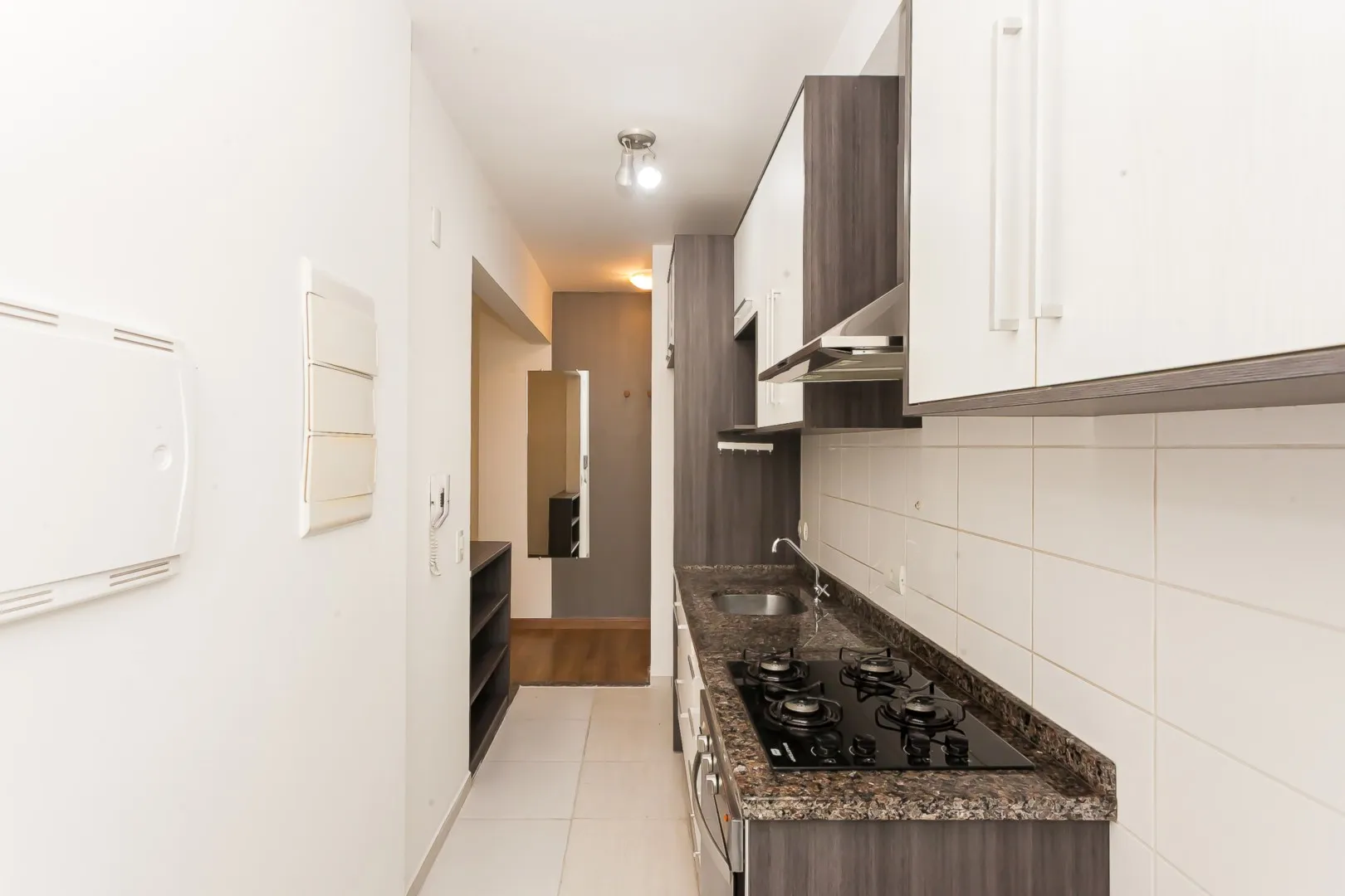 Apartment, 60 m², with wood or laminate floors — photo 17