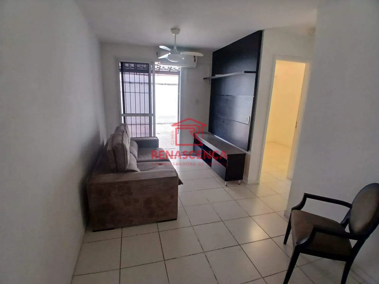 Apartamento mobiliado de 2 quartos em condomínio com piscina — photo 7