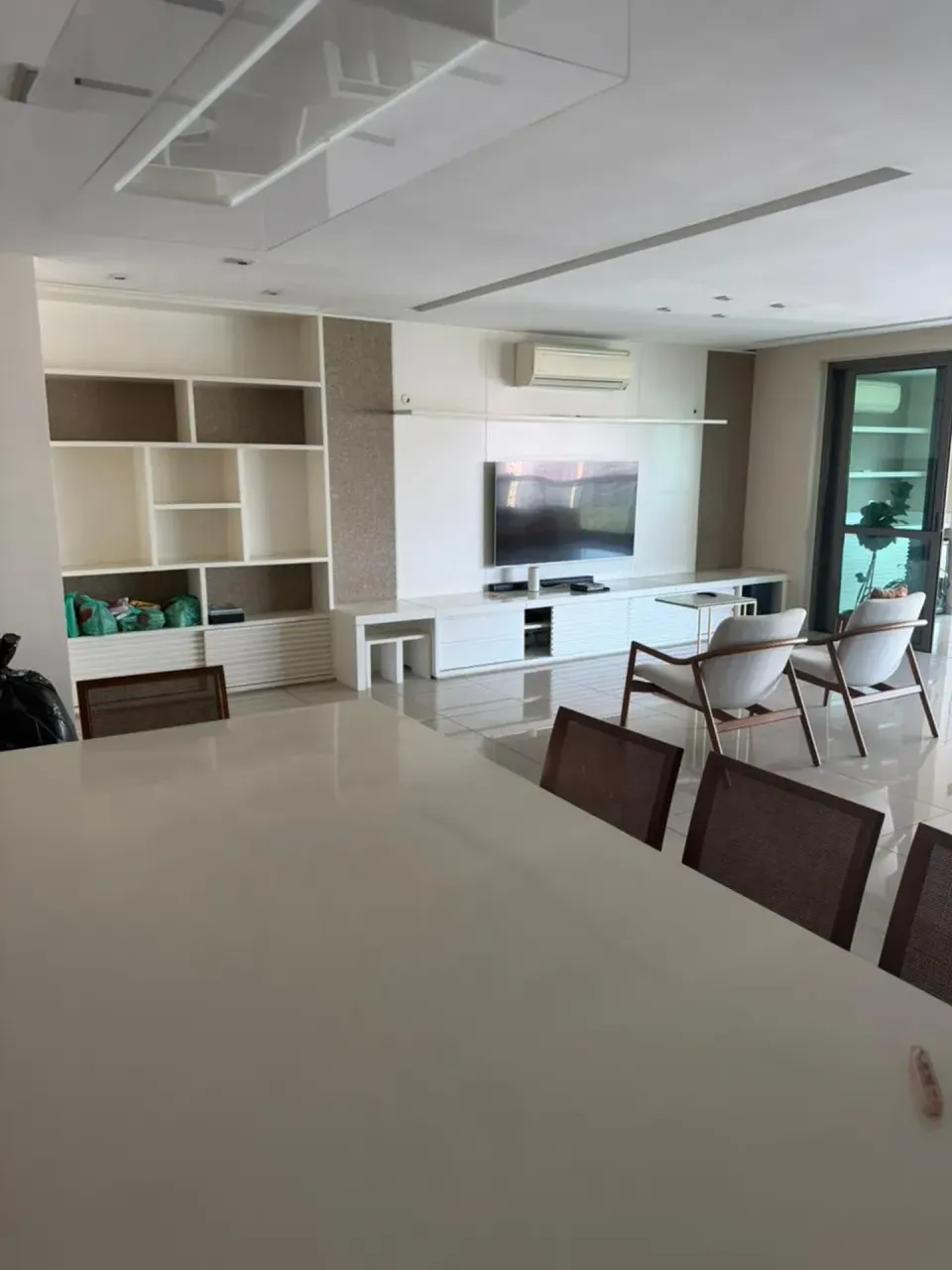 Apartamento de 4 quartos com cozinha americana e 231 m² — photo 3