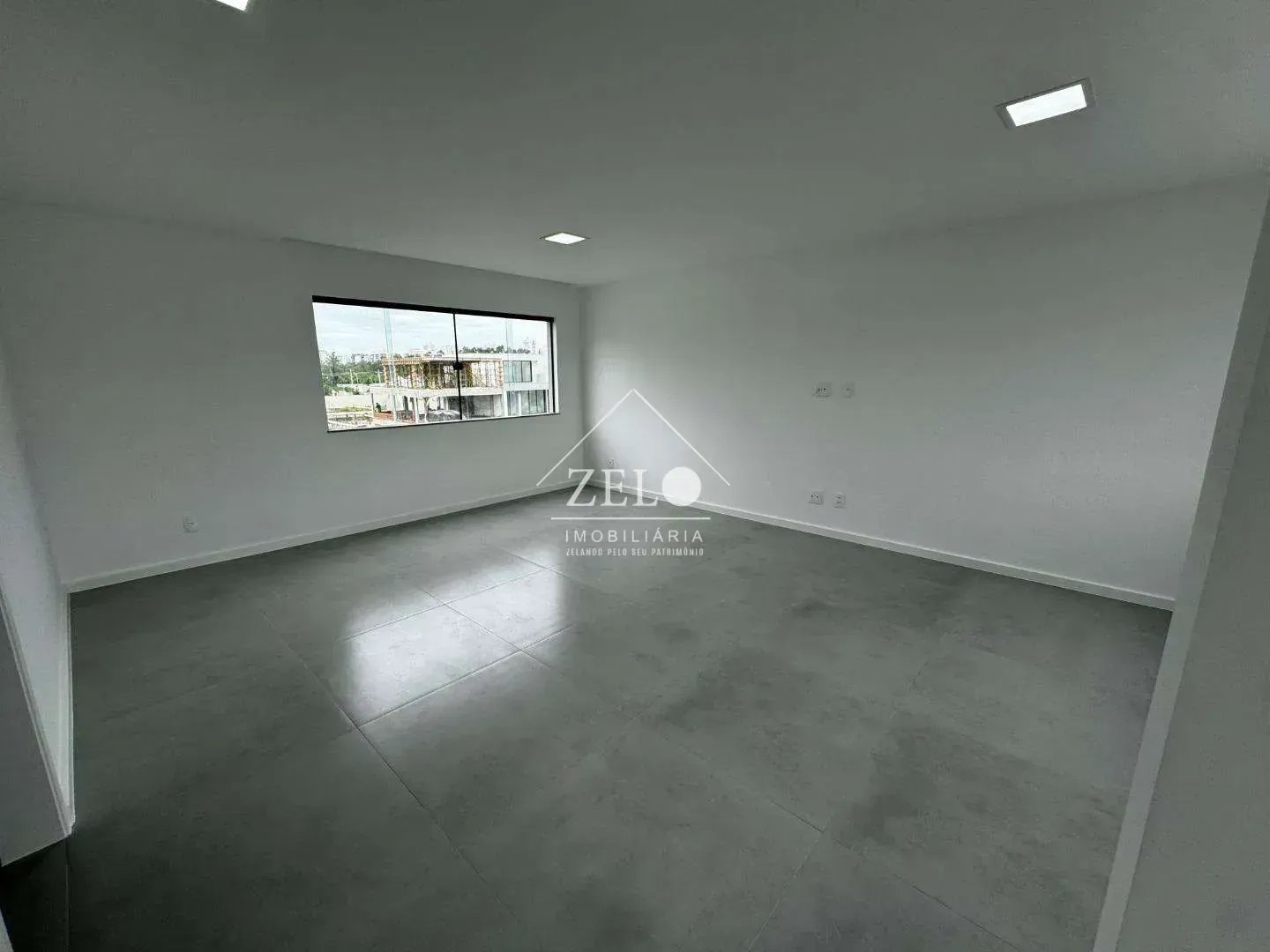 Casa com 4 quartos e 4 banheiros, cozinha integrada — photo 23