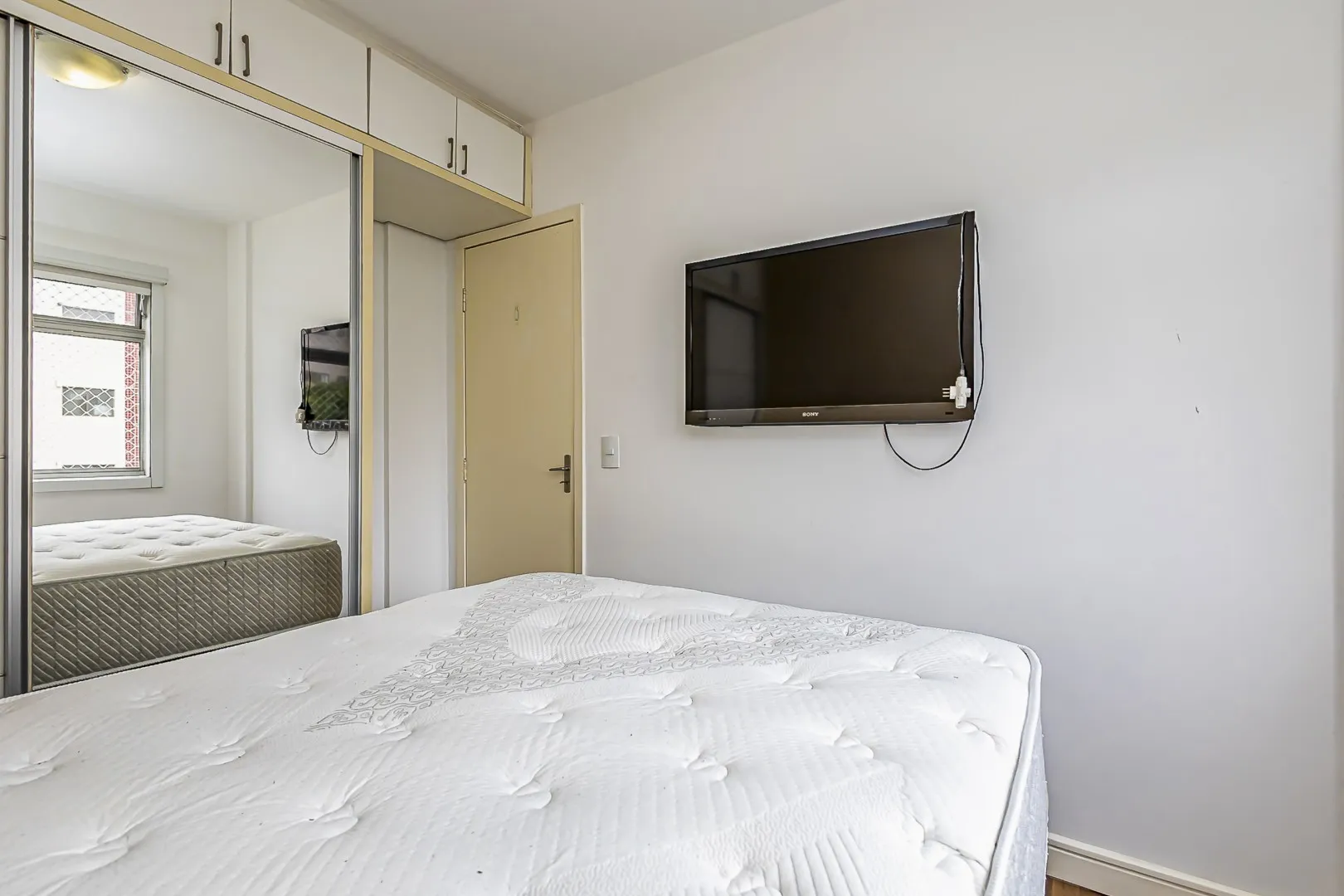 Furnished apartment, 53 m², with a home office — photo 4