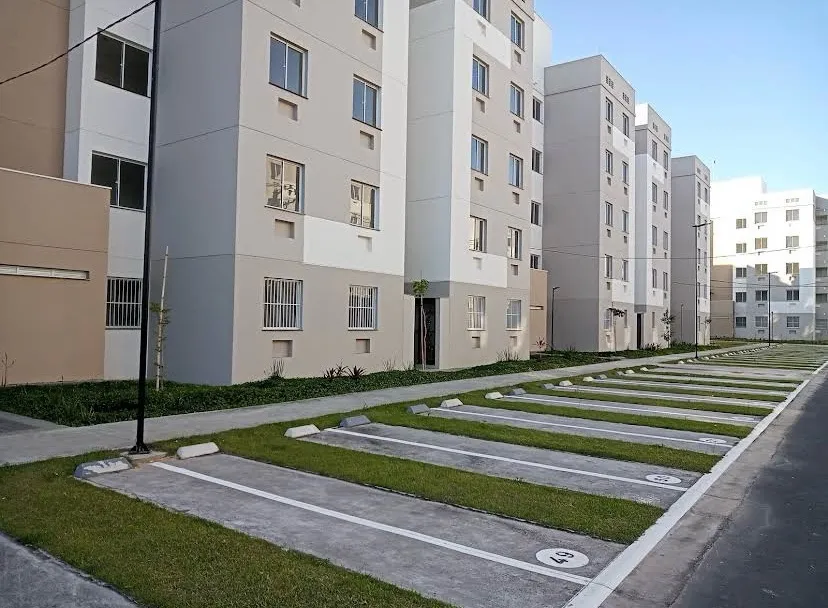 2-bedroom apartment in a building with a gym — photo 6