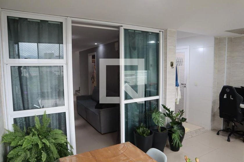 3-bedroom apartment with balcony and 172 m² — photo 9