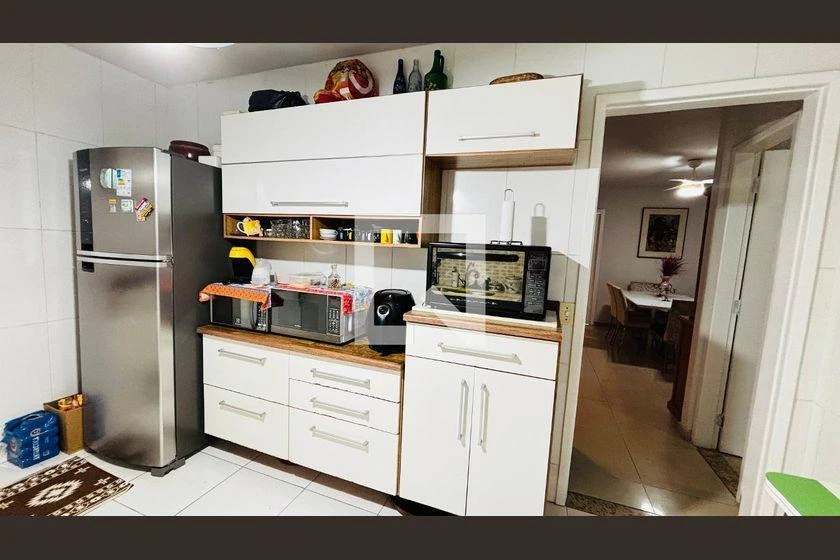 House with 5 bedrooms, 196 m², 8 parking spots and 4 baths — photo 45