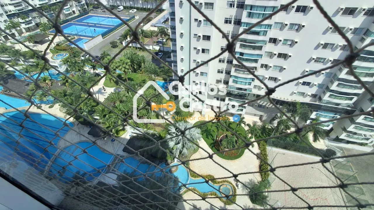 Apartment on the 12th floor with a glass-enclosed balcony — photo 15