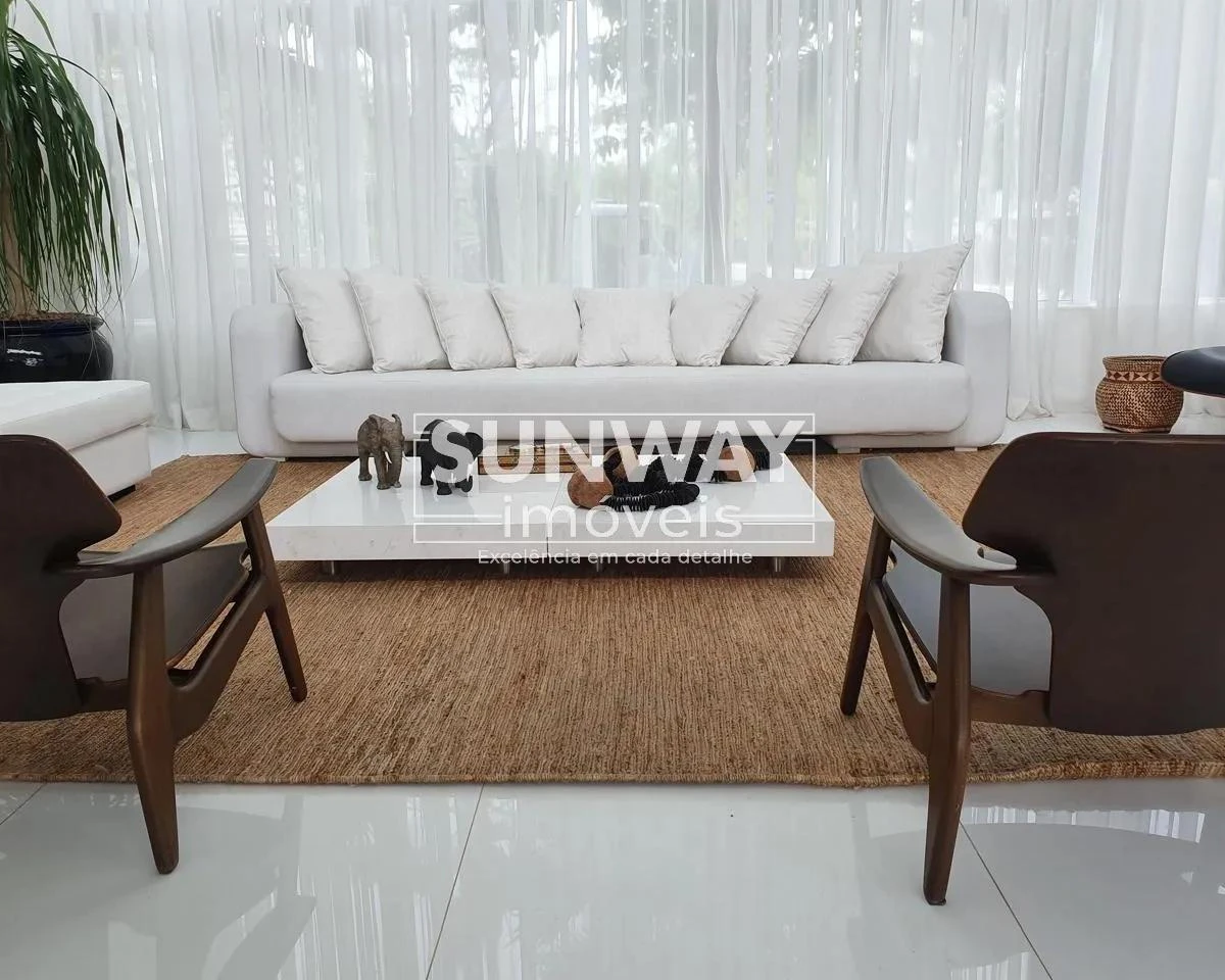 Панорамні вікна та 4 спальні: будинок 610 м² — photo 20