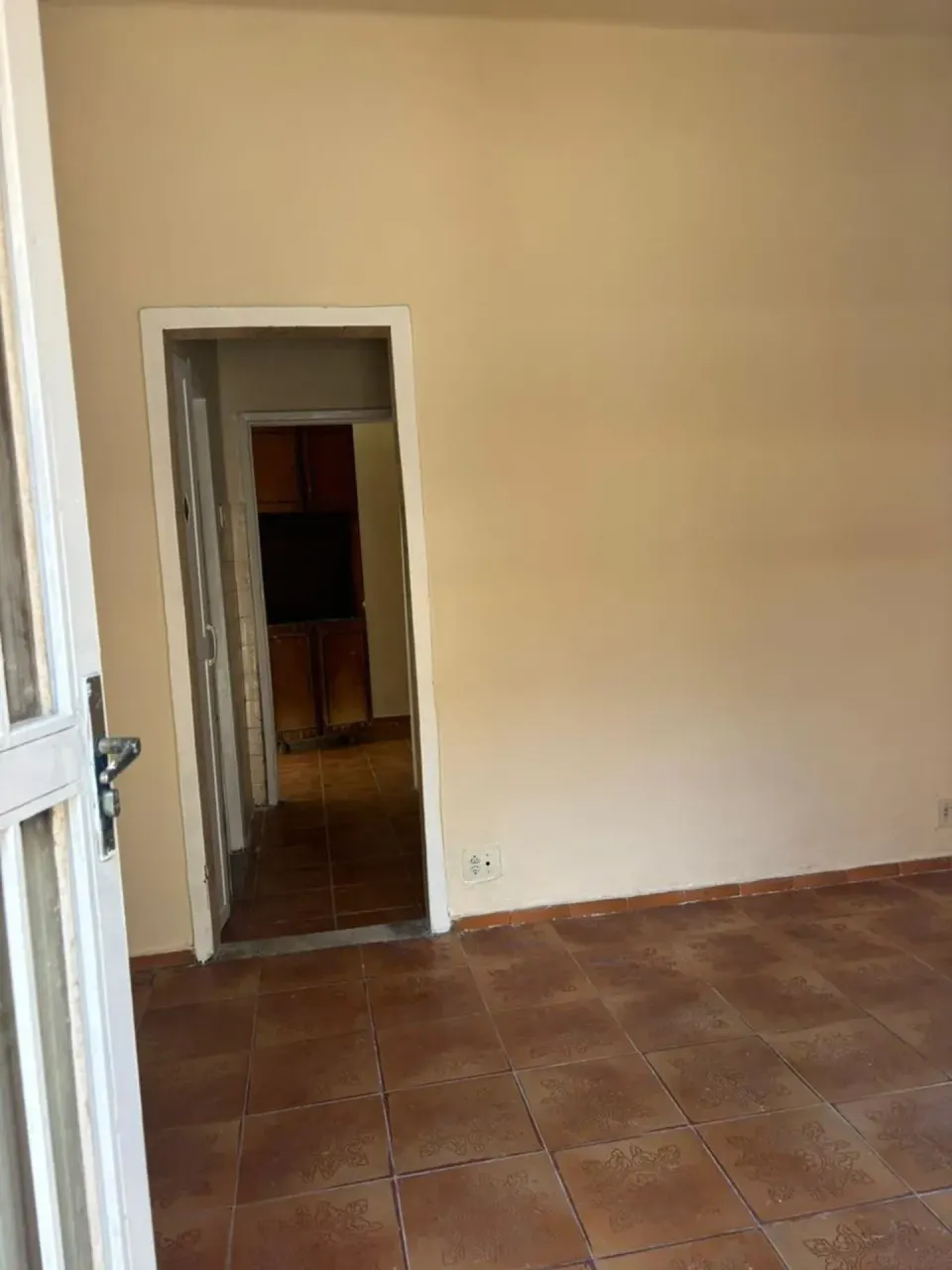 Casa sem mobília com 1 quarto e 1 banheiro — photo 2