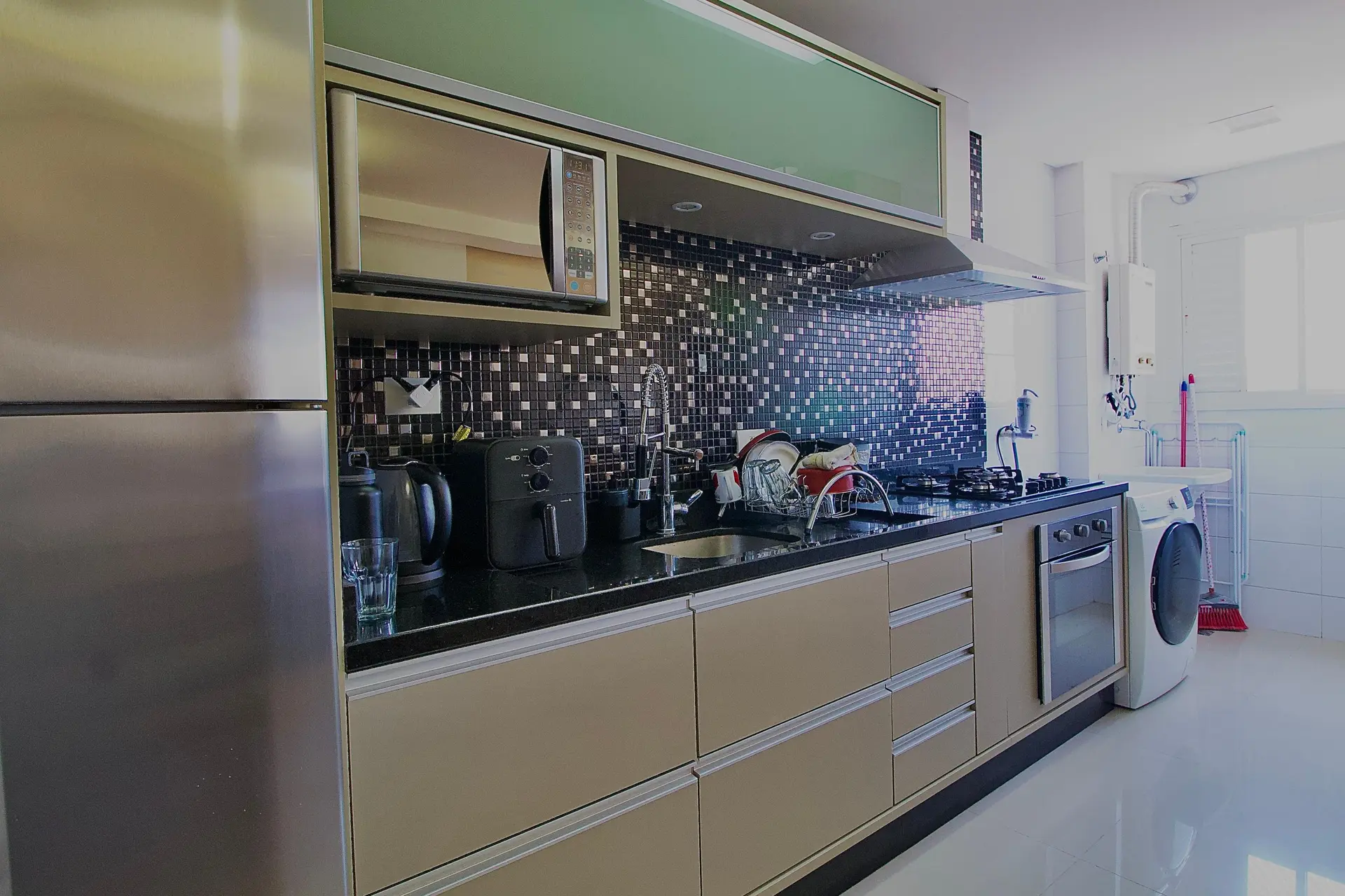 2-bedroom apartment with a washing machine — photo 6
