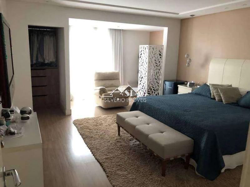Будинок у закритому містечку з 6 спальнями-сюїтами 470 м² — photo 3