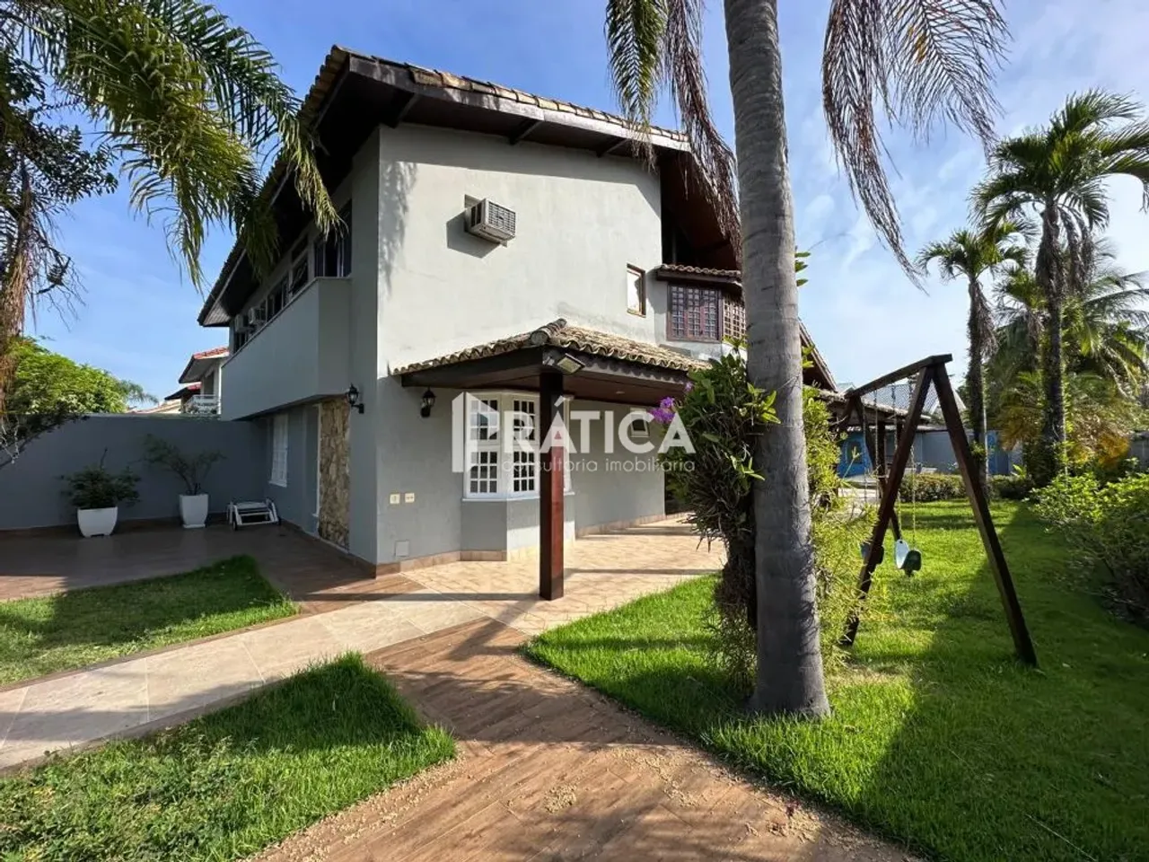 House with 5 bedrooms and 5 bathrooms, balcony grill — photo 3