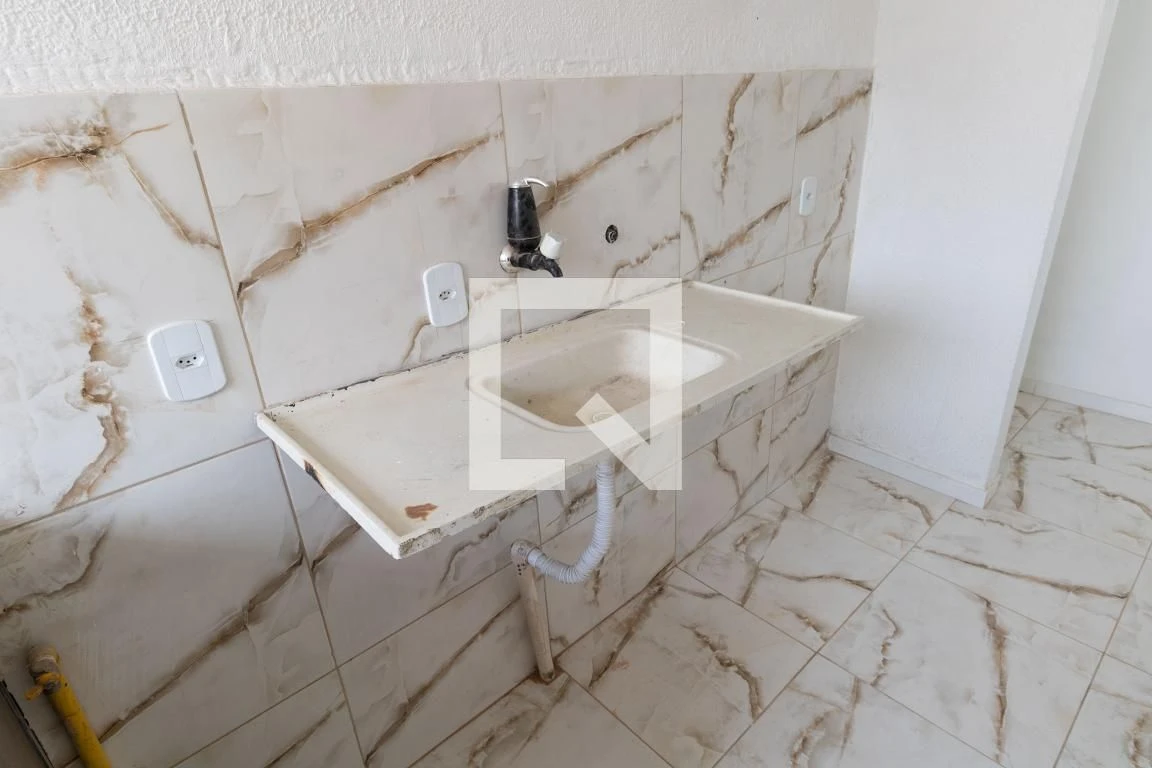 Apartamento sem mobília com 2 quartos e cozinha integrada — photo 12