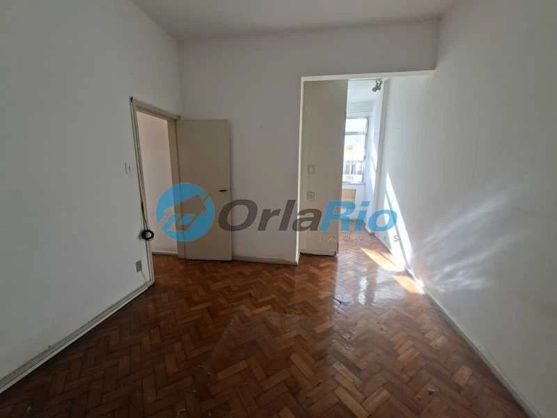 2-bedroom apartment with private BBQ and 1 parking spot — photo 24