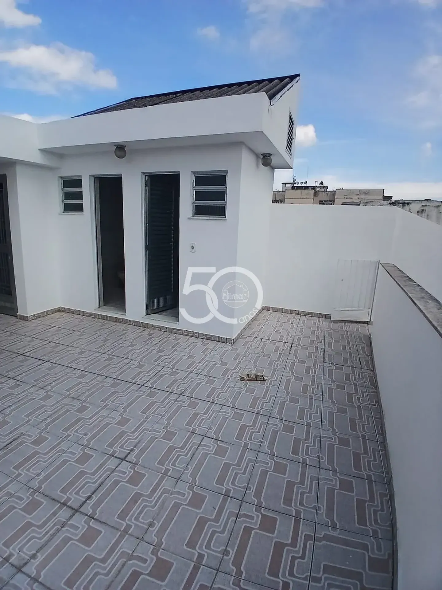 Casa com 5 quartos e cozinha fechada — photo 35